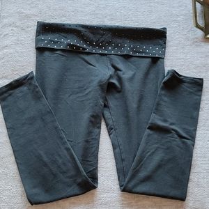 Victoria's Secret embellished yoga leggings M